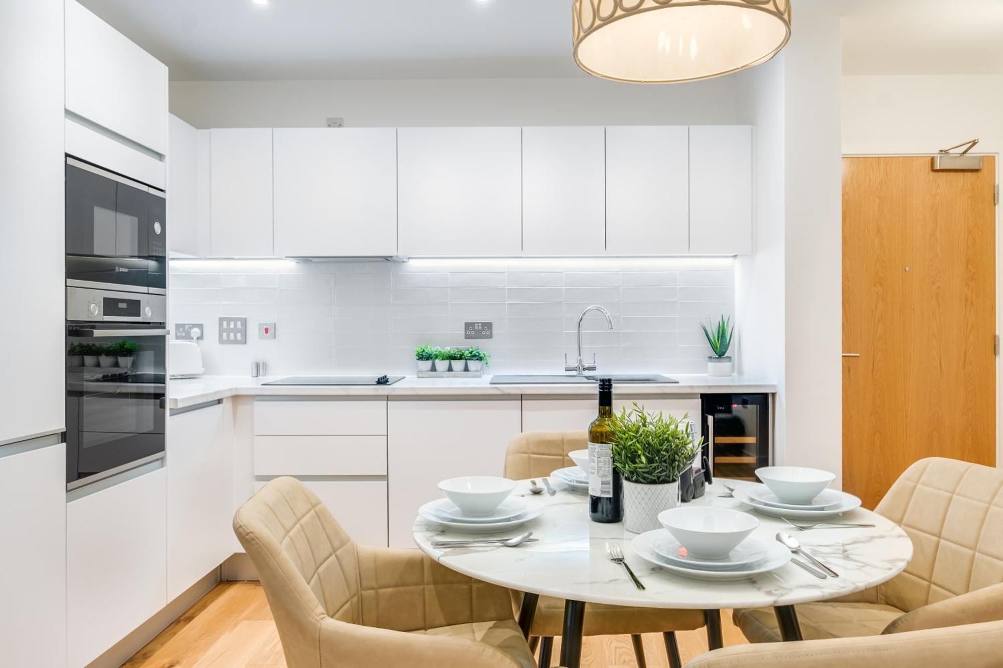 Pluxa Creme Opulence 5 Star Beautiful High End Apartment In Birmingham City Centre Ngoại thất bức ảnh